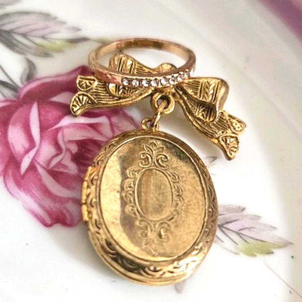 Gold plated jewelry duo